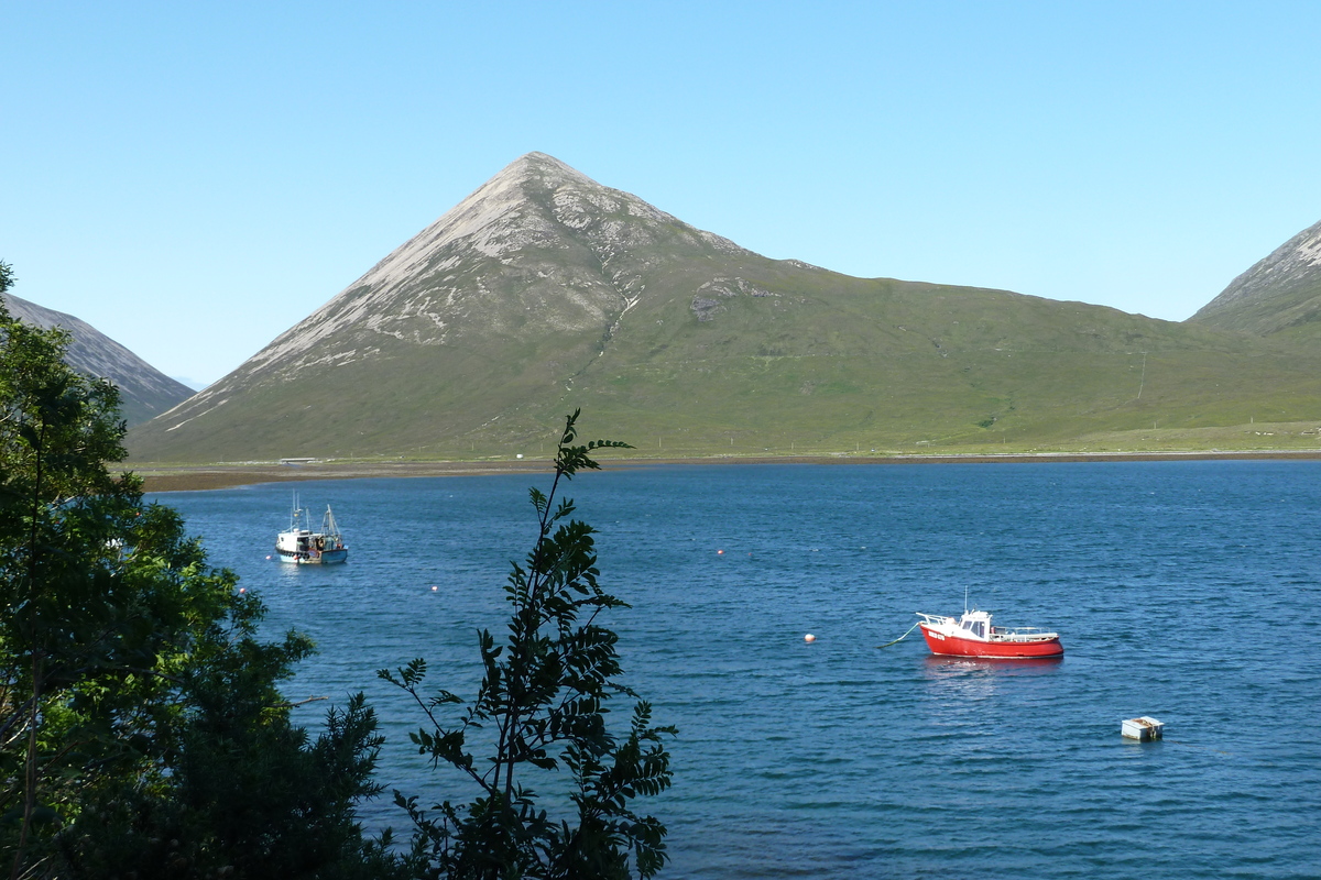รูปถ่าย อังกฤษ(United Kingdom) เกาะสกาย(Skye) เทือกเขาคูลิน(The Cuillin) 2011-07 99