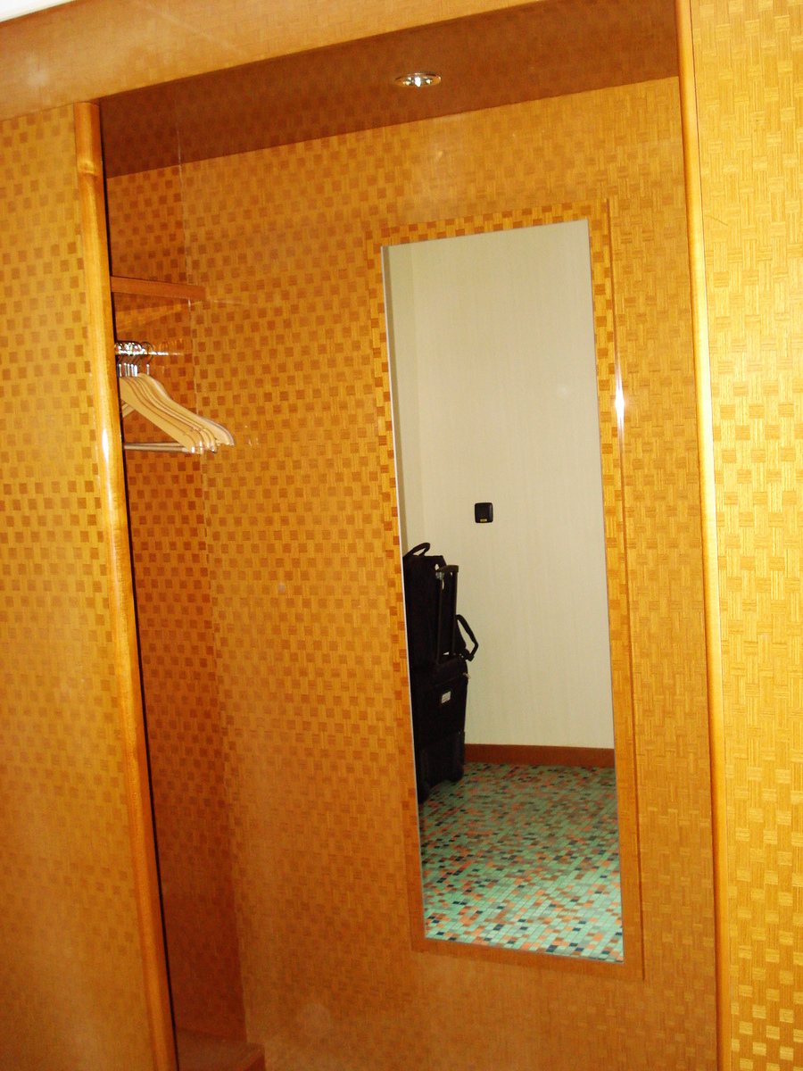 รูปถ่าย ยูเครน(Ukraine) เคียฟ(Kiev) โรงแรมแรดิสัน เคียฟ(Radisson Kiev Hotel) 2007-03 0