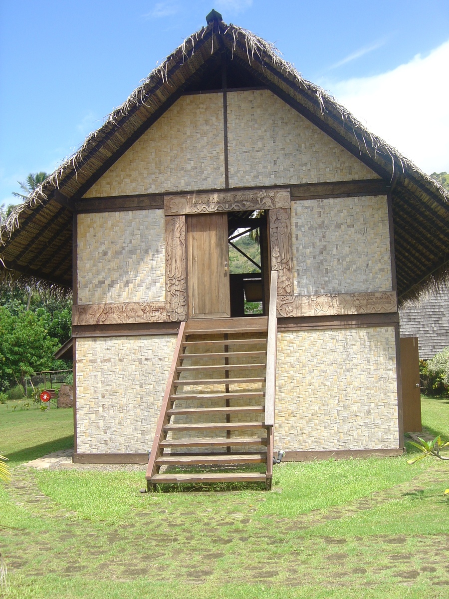 รูปถ่าย เฟรนช์โพลี่นีเซีย(Polynesia) หมู่เกาะมาร์เคซัส(Marquises) 2006-04 191