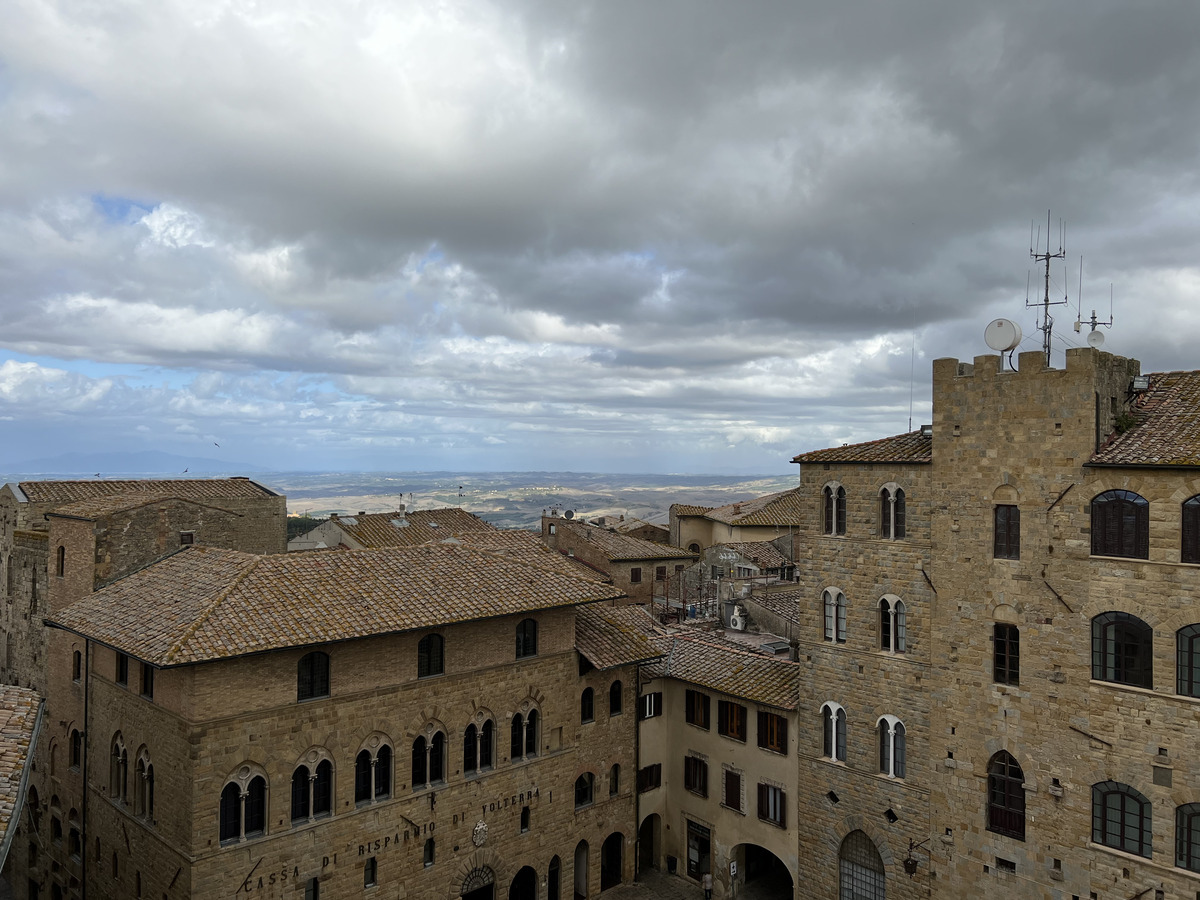 รูปถ่าย อิตาลี(Italy) วอลแตร์รา(Volterra) วังเดย์ปรีโอรี(Palazzo dei Priori) 2021-09 41