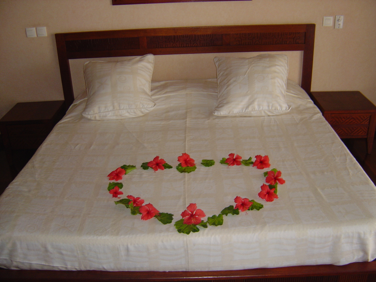 รูปถ่าย เฟรนช์โพลี่นีเซีย(Polynesia) มูเรีย(Moorea) โรงแรมเพิร์ลรีสอร์ต(Pearl Resort Hotel) 2006-04 40