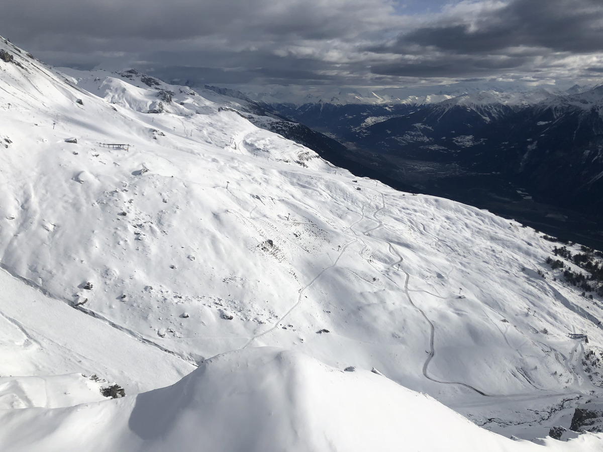 รูปถ่าย สวิสเซอร์แลนด์(Switzerland) ครองส์-มงตานา(Crans Montana) 2020-12 382