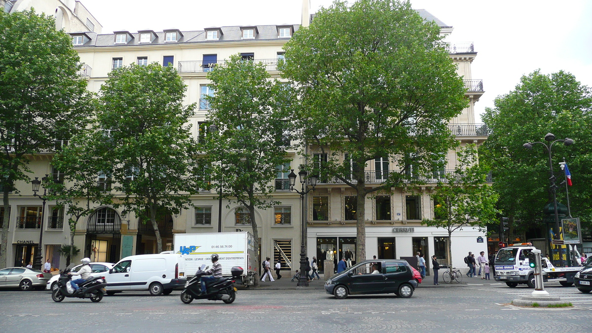 รูปถ่าย ฝรั่งเศส(France) ปารีส(Paris) โบสถ์ลามาเดอแลน(La Madeleine) 2007-05 57