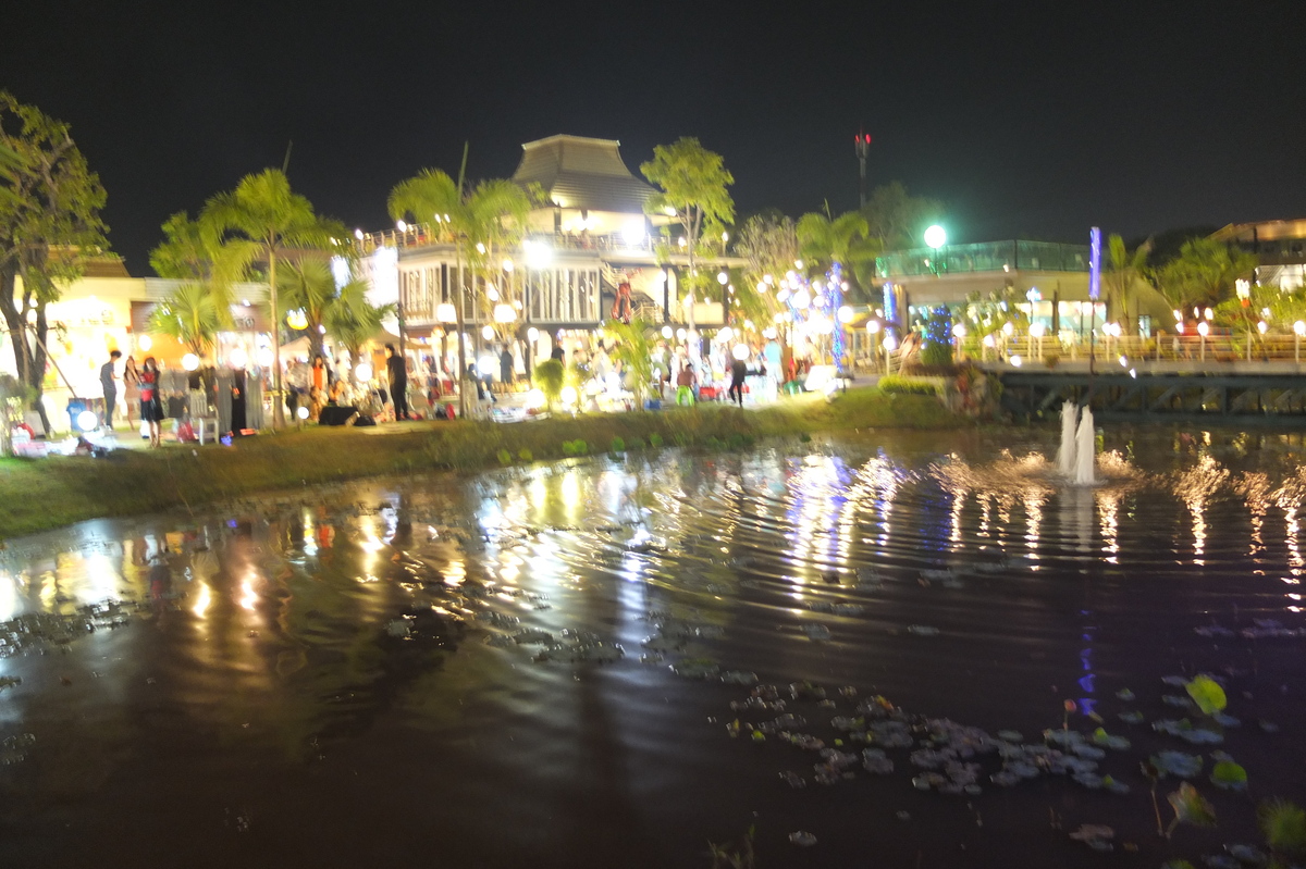 รูปถ่าย ไทย(Thailand) ขอนแก่น(Khon Kaen) 2012-12 36