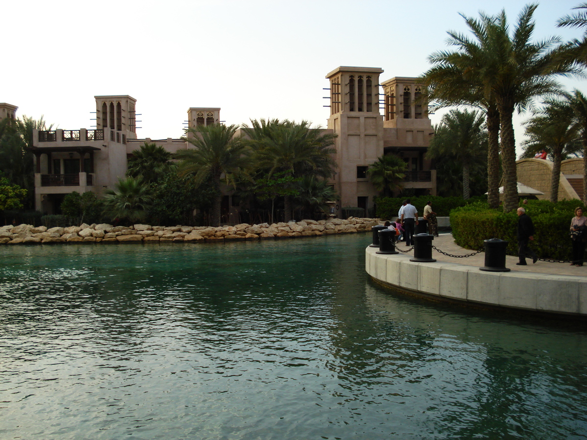 รูปถ่าย สหรัฐอาหรับเอมิเรตส์(United Arab Emirates) ดูไบ(Dubai) มะดีนัตจุมัยเราะห์(Medina Jumeirah) 2007-03 38