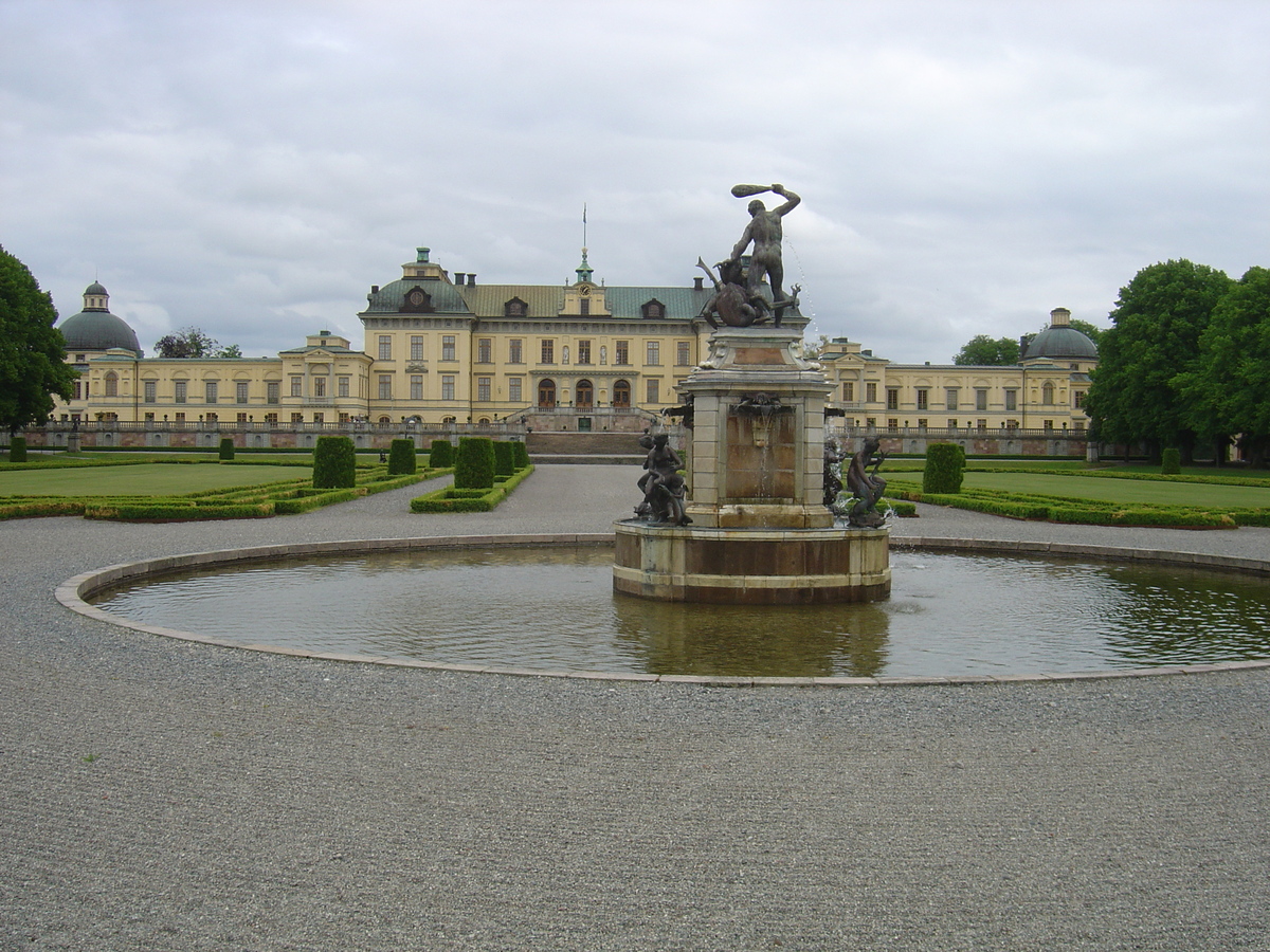 รูปถ่าย สวีเดน(Sweden) ดร็ทท์นิงโฮล์ม(Drottningholm) 2005-06 1