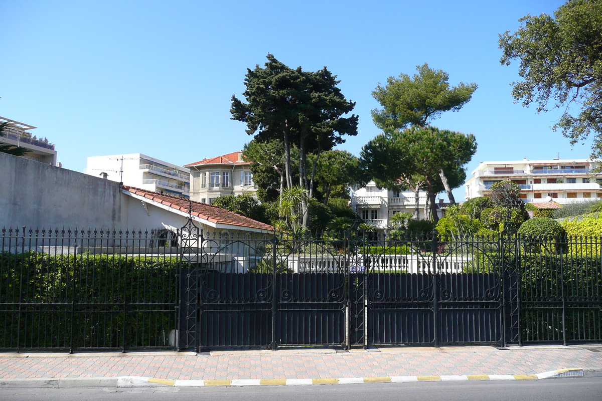รูปถ่าย ฝรั่งเศส(France) คานส์(Cannes) หาดกาซาแญร์(Plage Gazagnaire) 2008-03 84