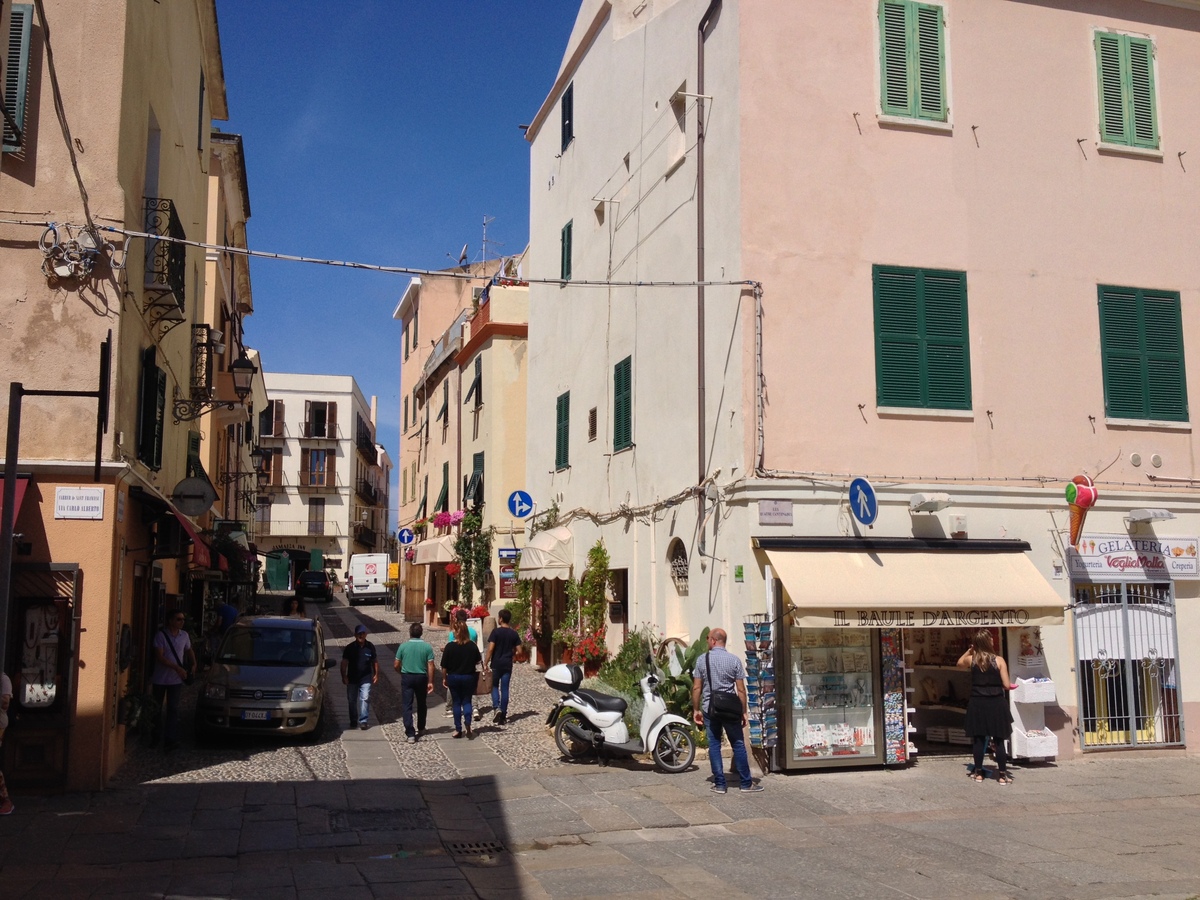 รูปถ่าย อิตาลี(Italy) ซาร์ดิเนีย(Sardinia) อัลเกโร(Alghero) 2015-06 65
