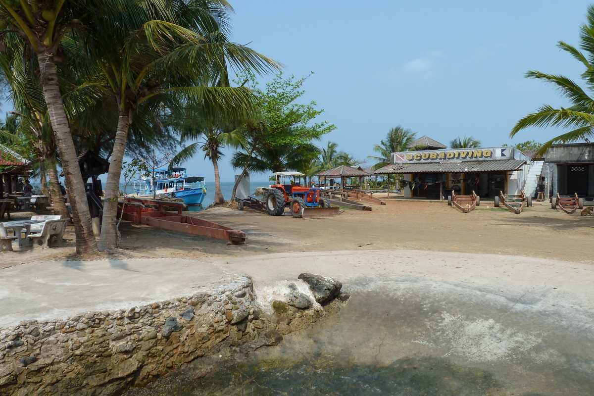 รูปถ่าย ไทย(Thailand) เกาะช้าง(Ko Chang) หาดคลองพร้าว(Klong Prao beach) 2011-02 46