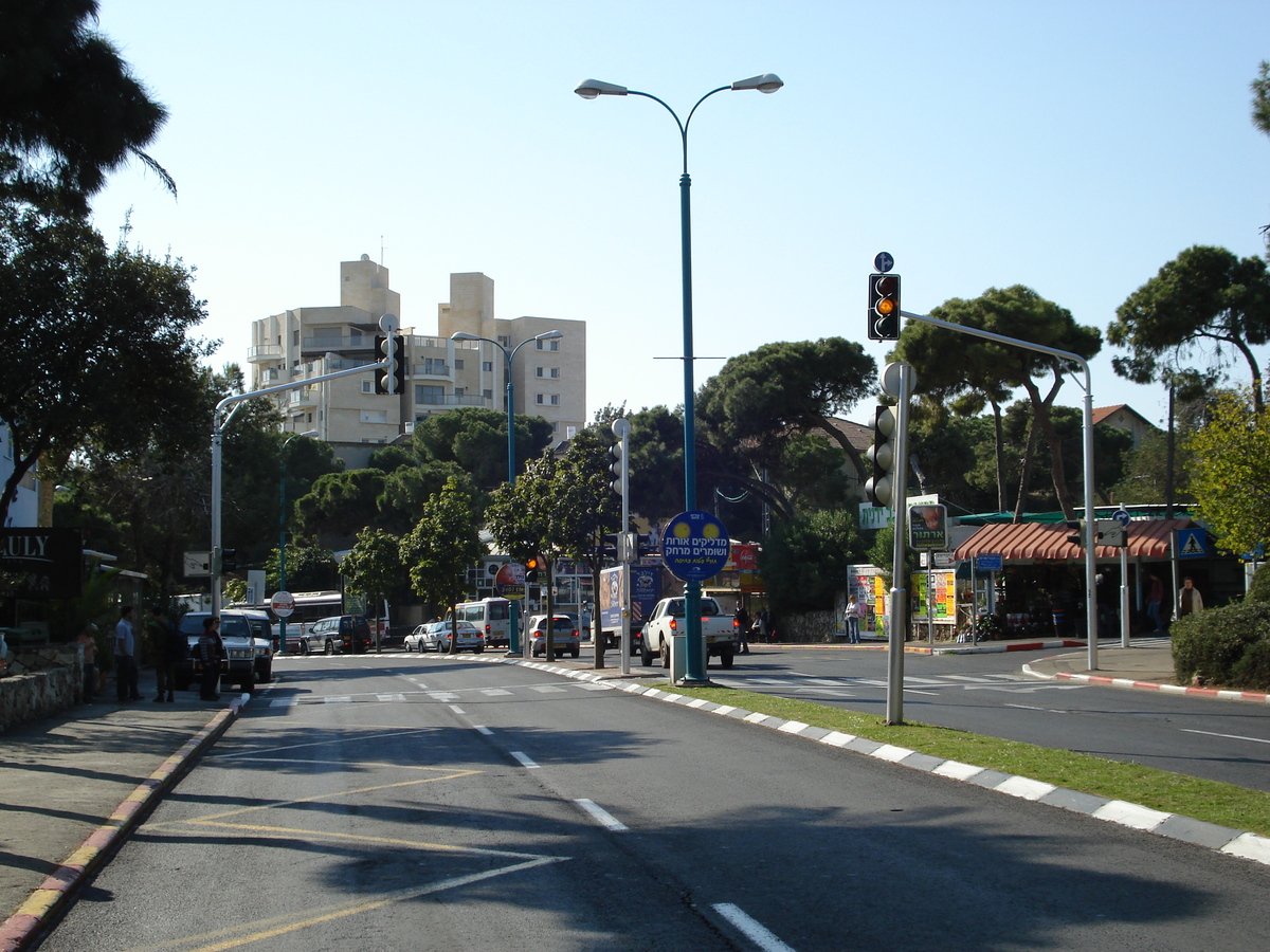 รูปถ่าย อิสราเอล(Israel) ไฮฟา(Haifa) คาร์เมล(Carmel) 2006-12 76