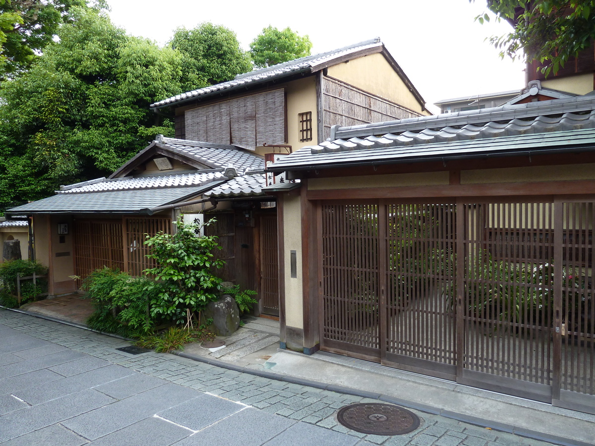 รูปถ่าย ญี่ปุ่น(Japan) เกียวโต(Kyoto) ถนนนิเน็นซากะ(Ninenzaka) 2010-06 21