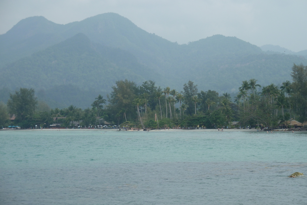 รูปถ่าย ไทย(Thailand) เกาะช้าง(Ko Chang) หาดคลองพร้าว(Klong Prao beach) 2011-02 117