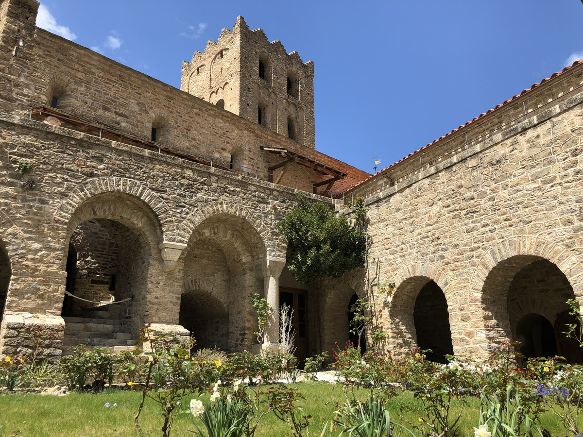 รูปถ่าย ฝรั่งเศส(France) แอบบีแซ็งมาร์แต็งดูกานีกู(Abbaye Saint Martin du Canigou) 2018-04 141