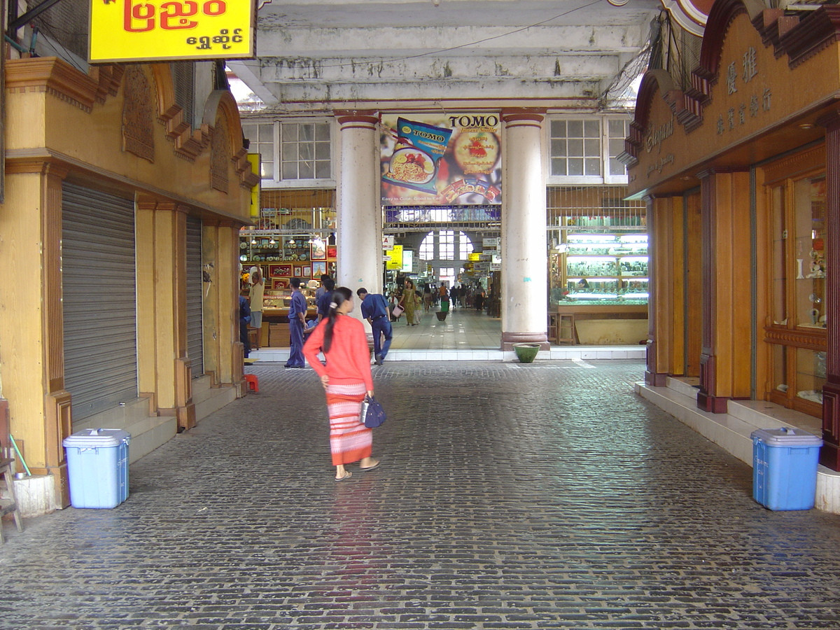 รูปถ่าย พม่า(Myanmar) ย่างกุ้ง(Yangon) 2005-01 263