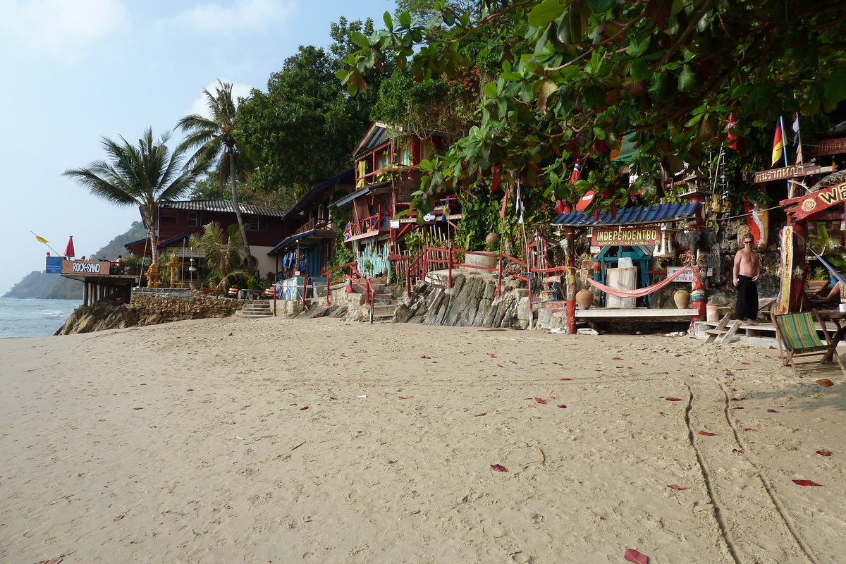 รูปถ่าย ไทย(Thailand) เกาะช้าง(Ko Chang) หาดทรายขาว(White sand beach) 2011-02 32