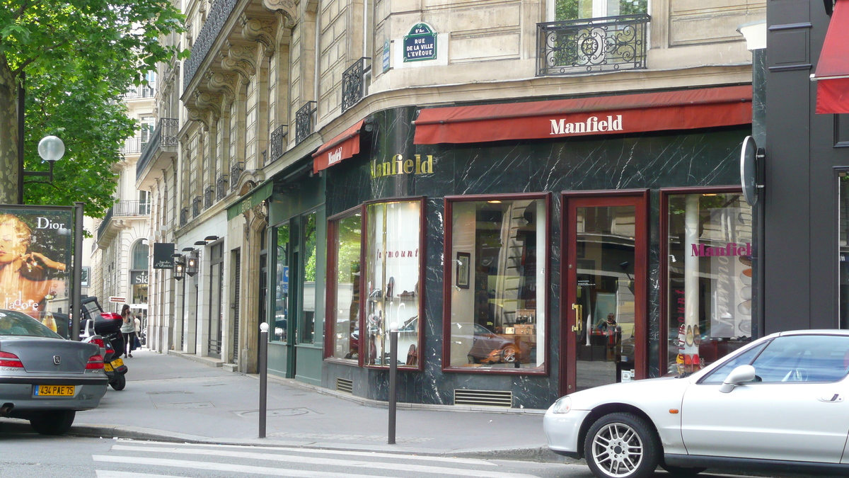 รูปถ่าย ฝรั่งเศส(France) ปารีส(Paris) บูเลอวาร์ด  มาเลแอร์บ(Boulevard Malesherbes) 2007-05 82