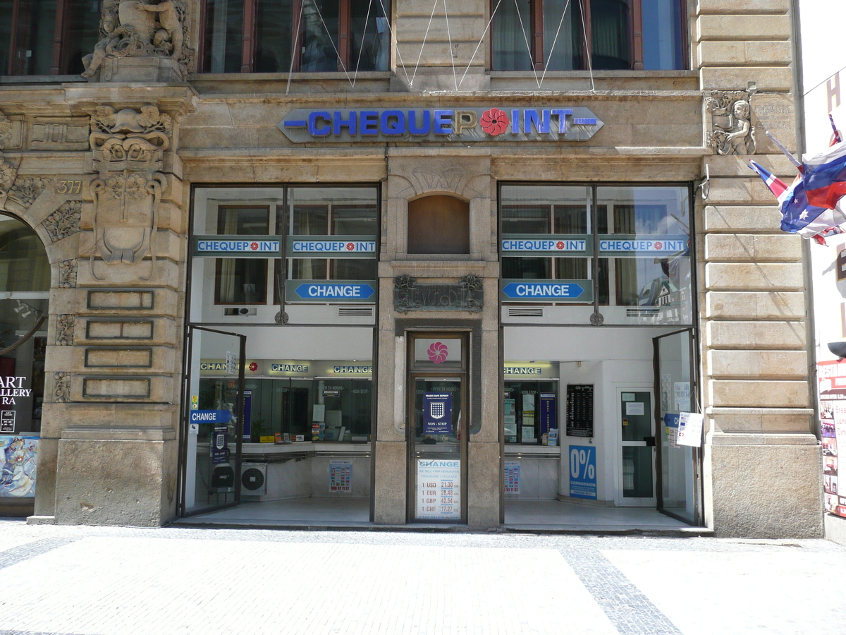 รูปถ่าย สาธารณรัฐเช็ก(Czech Republic) ปราก(Prague) 28 ริจ์นา(28 Rijna) 2007-07 8