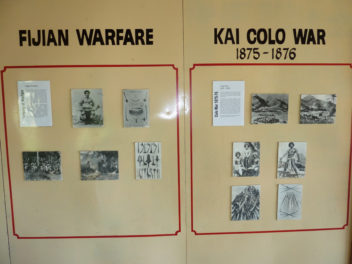 รูปถ่าย ฟิจิ(Fiji) ป้อมเนินเขาตาวูนี(Tavuni Hill Fort) 2010-05 30