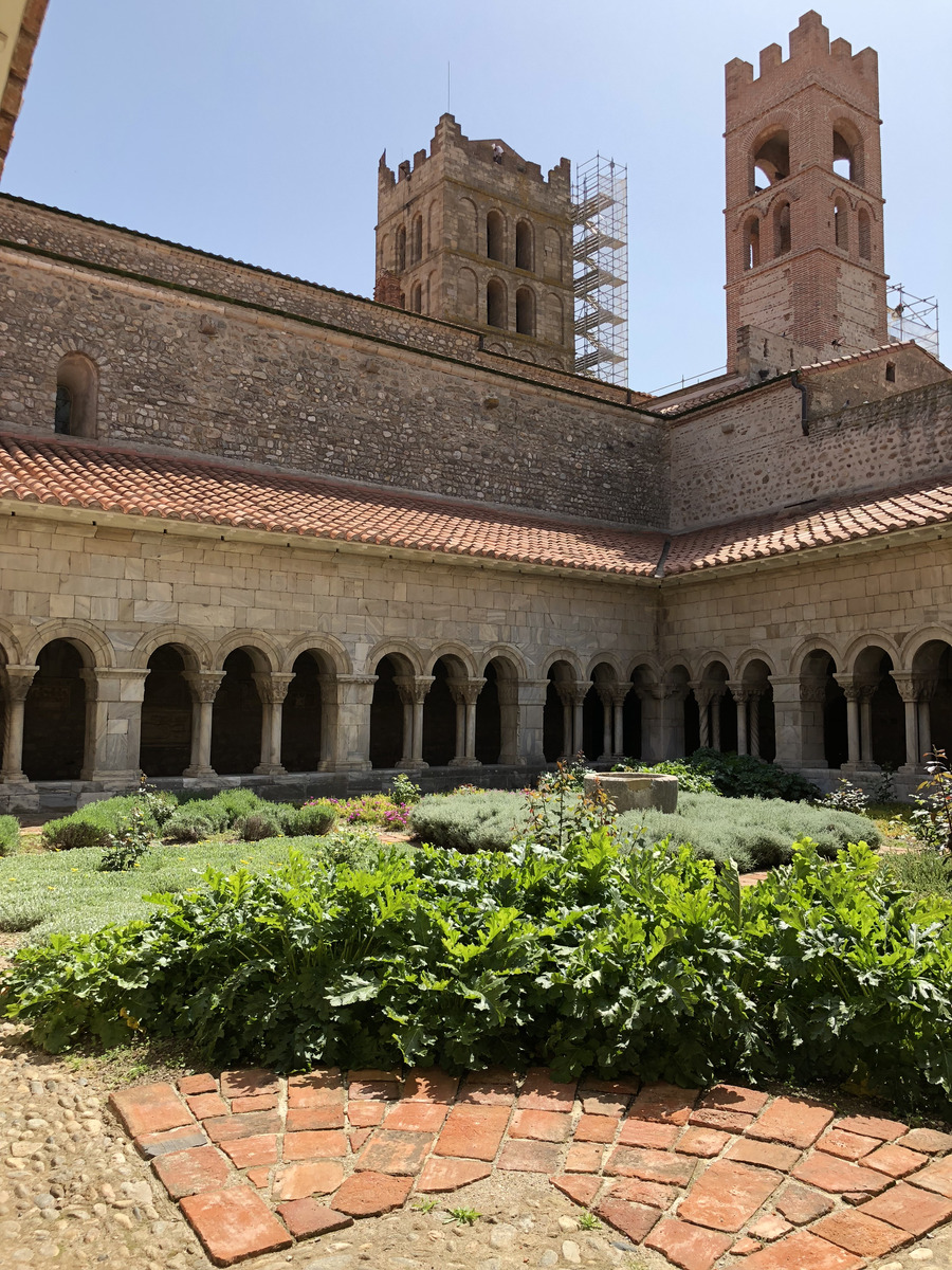 รูปถ่าย ฝรั่งเศส(France) แอลน์(Elne) 2018-04 129