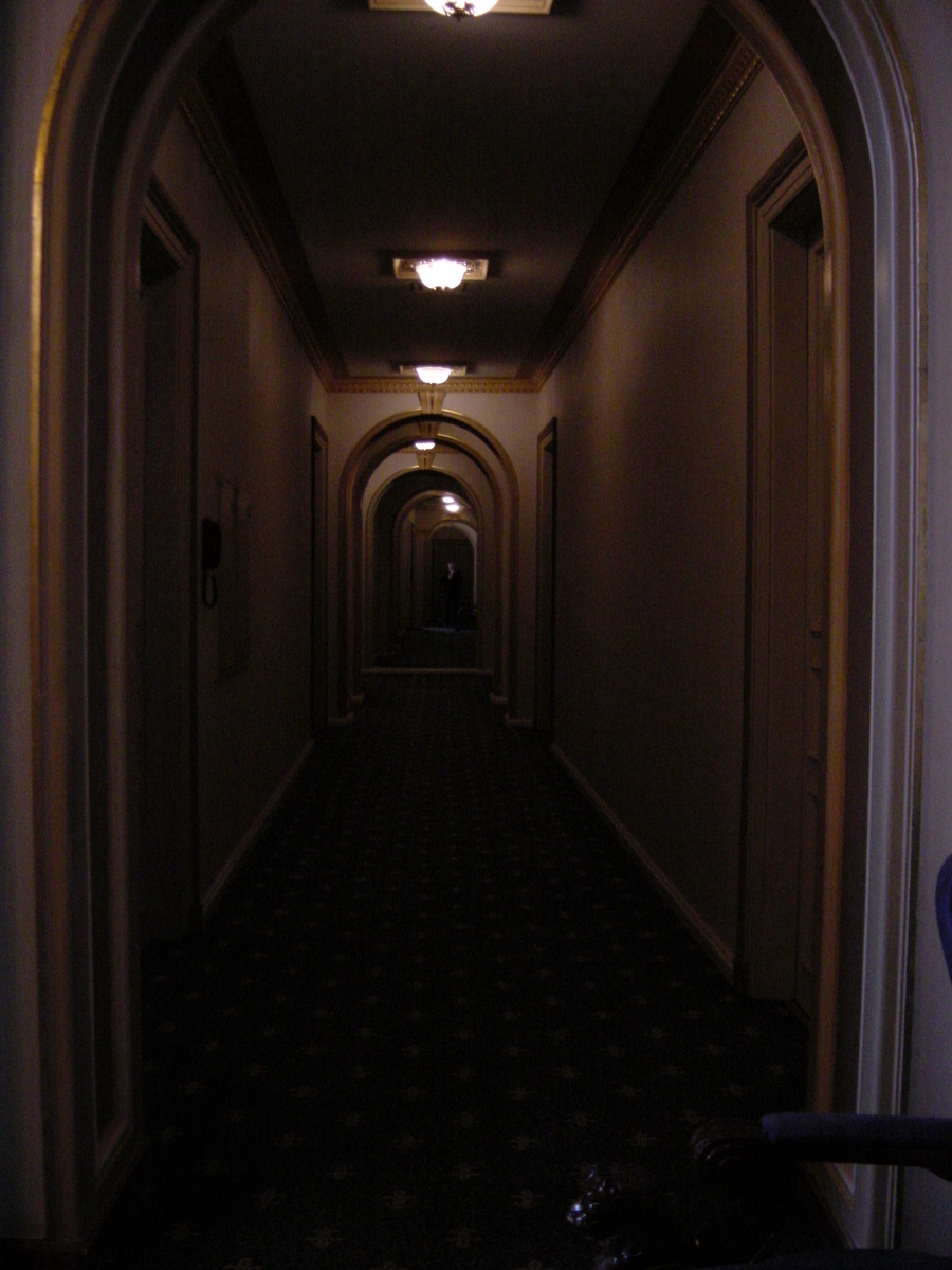 รูปถ่าย โรมาเนีย(Romania) บูคาเรสต์(Bucharest) โรงแรมคอนติเนนตัล(Continental Hotel) 2003-10 9