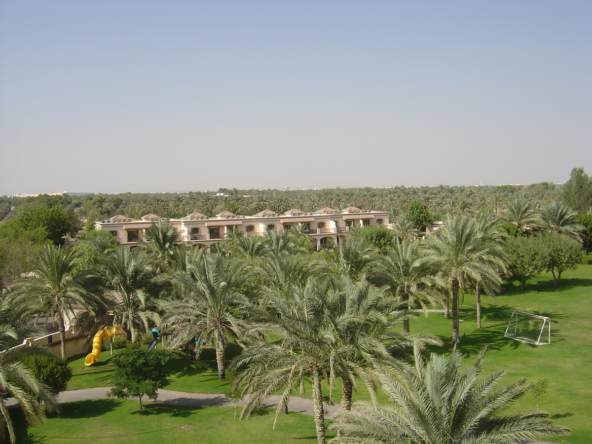 รูปถ่าย สหรัฐอาหรับเอมิเรตส์(United Arab Emirates) อาเลอิน(Al Ain) โรงแรมอินเตอร์คอนติเนนตัล(Intercontinental Hotel) 2005-11 8