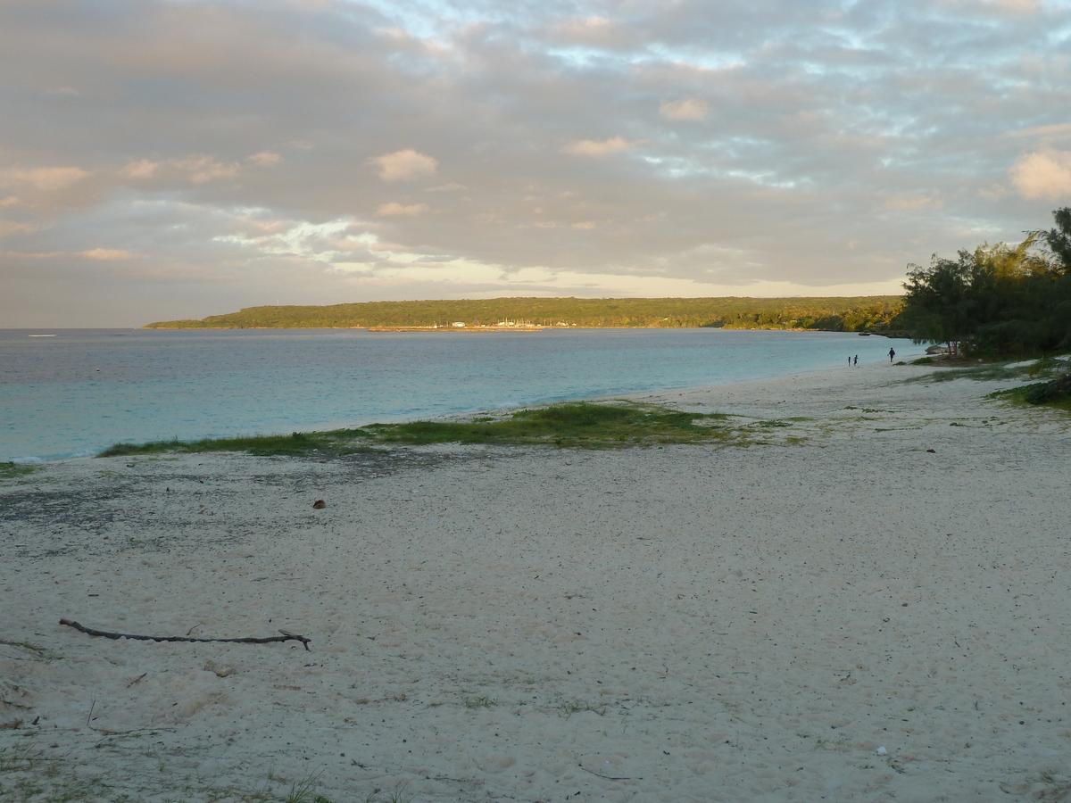 รูปถ่าย นิวแคลิโดเนีย(New Caledonia) เกาะลีฟู(Lifou) เว(We) 2010-05 24