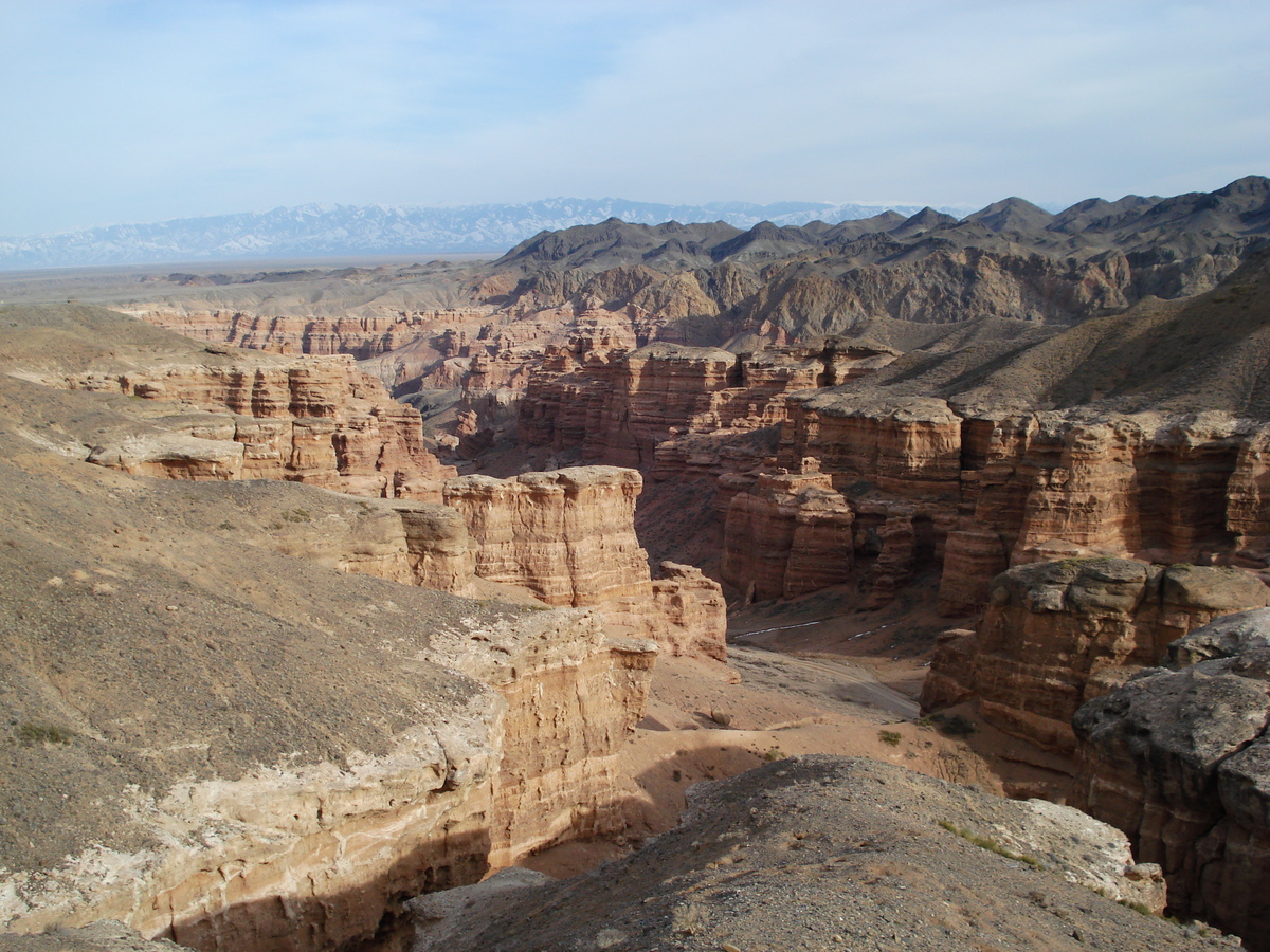 รูปถ่าย คาซัคสถาน(Kazakhstan) หุบผาชารึน(Charyn Canyon) 2007-03 94