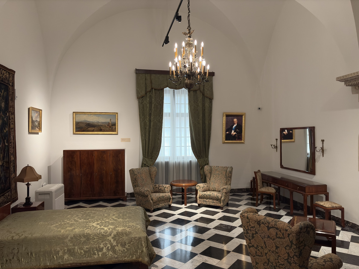 รูปถ่าย โปแลนด์(Poland) คราคูฟ(Krakow) ปราสาทวาเวล(Wawel castle) 2026-09 315