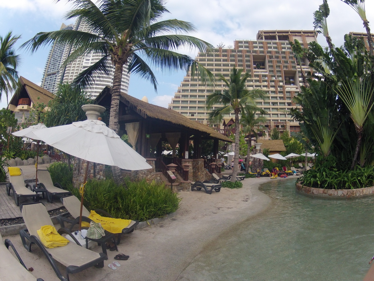 รูปถ่าย ไทย(Thailand) พัทยา(Pattaya) โรงแรมเซ็นทารา(Centara Hotel) 2011-12 32
