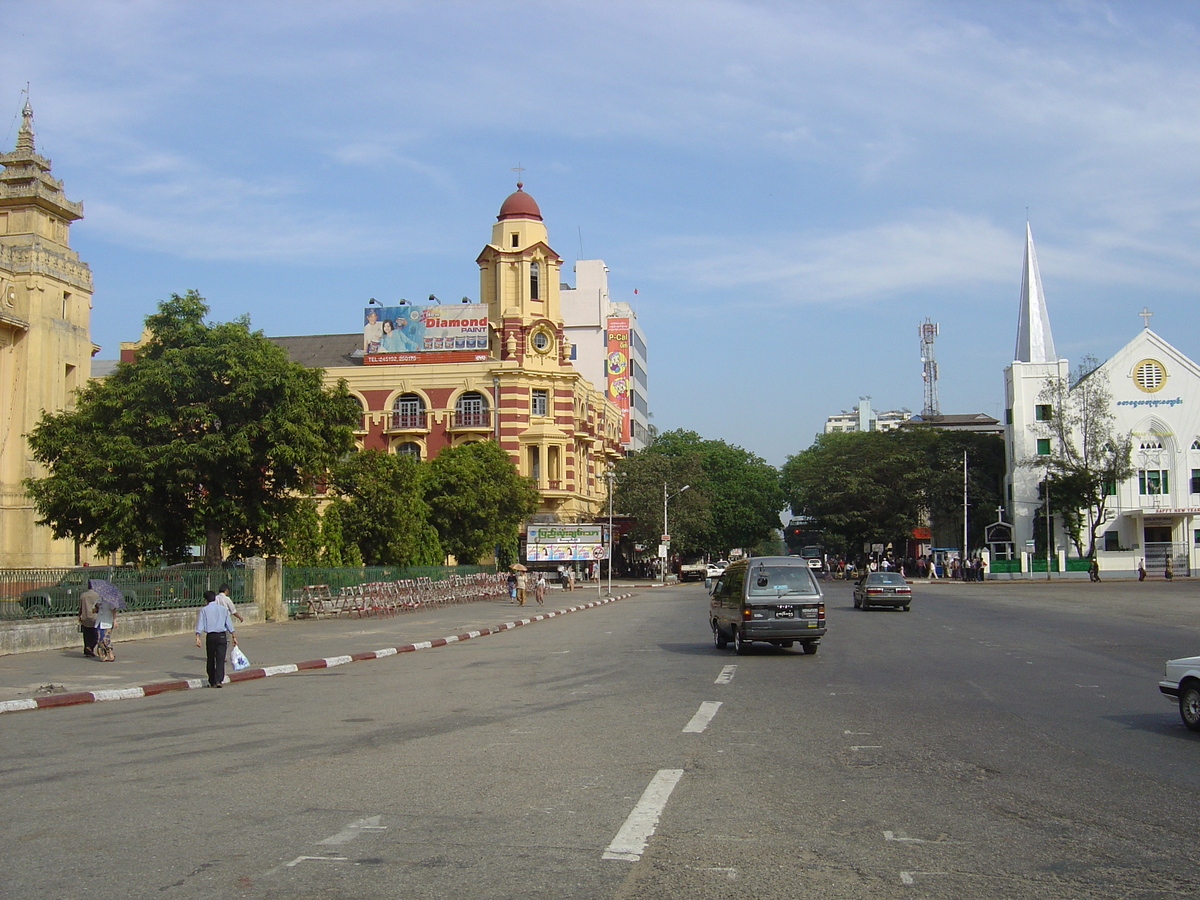 รูปถ่าย พม่า(Myanmar) ย่างกุ้ง(Yangon) 2005-01 6