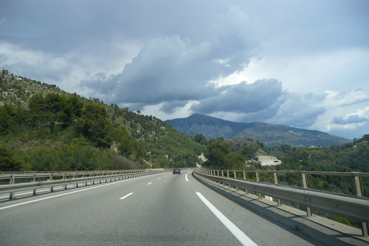 รูปถ่าย ฝรั่งเศส(France) เฟรนช์ริวิเอรา(French Riviera) ถนนจากนีซไปม็องตง(Nice to Menton road) 2008-03 91