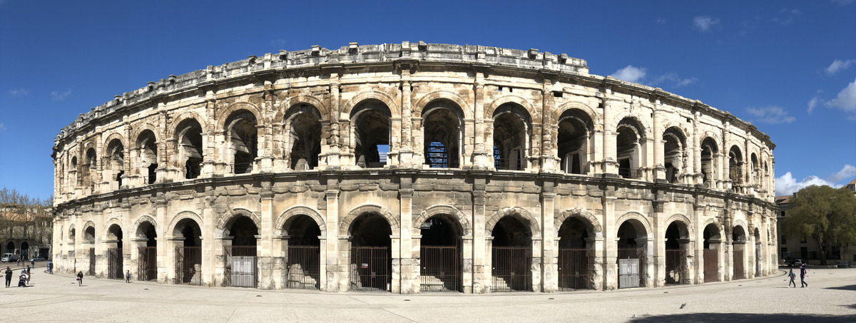รูปถ่าย ฝรั่งเศส(France) นีเมอ(Nimes) 2021-05 19