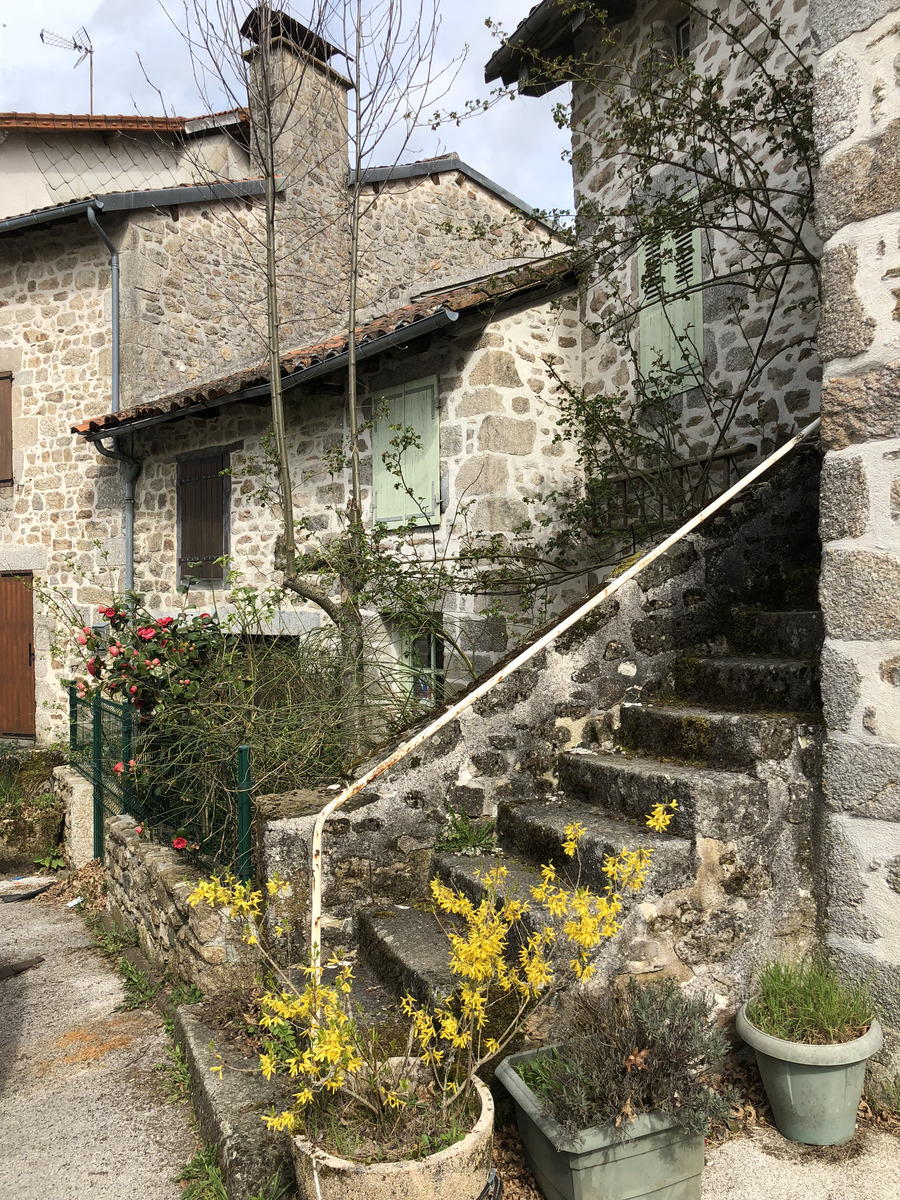 รูปถ่าย ฝรั่งเศส(France) มาร์กอแลส(Marcoles) 2018-04 6