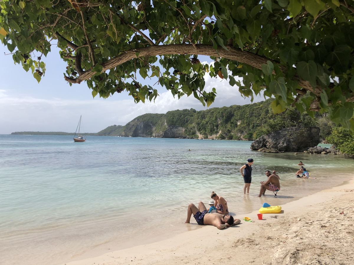 รูปถ่าย กวาเดอลูป(Guadeloupe) หาดปตีอาฟวร์(Petit Havre Beach) 2021-02 13