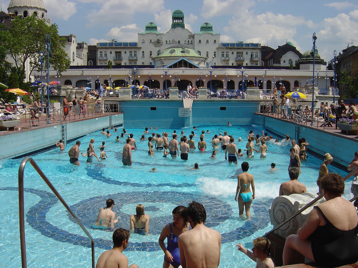 รูปถ่าย ฮังการี(Hungary) บูดาเปสต์(Budapest) 2004-05 377