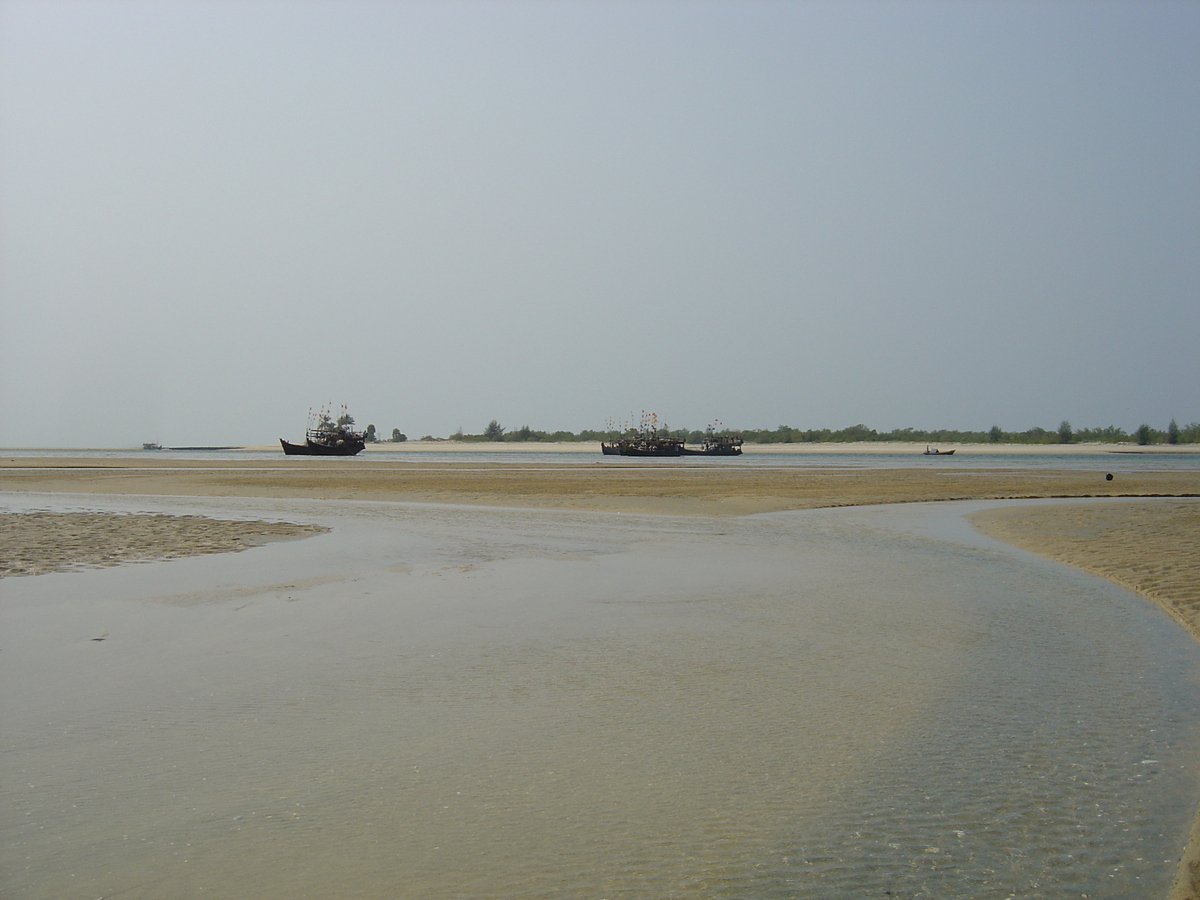 รูปถ่าย พม่า(Myanmar) หาดหม่องมะกันด้านเหนือ(Maungmagan North) 2005-01 29