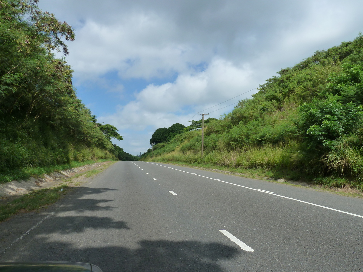 รูปถ่าย ฟิจิ(Fiji) ถนนจากนาดีไปนาตาโดลา(Nadi to Natadola road) 2010-05 97