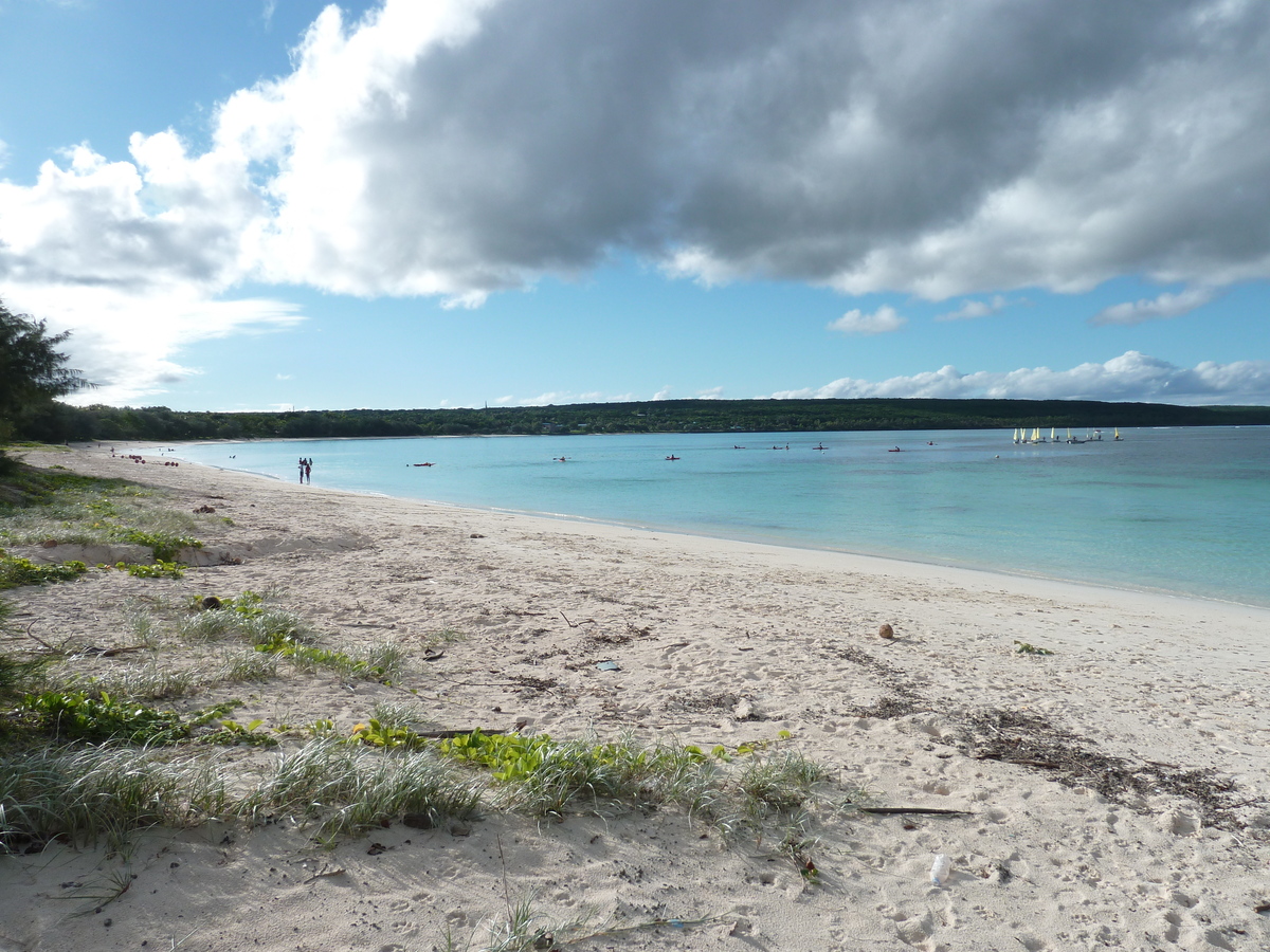 รูปถ่าย นิวแคลิโดเนีย(New Caledonia) เกาะลีฟู(Lifou) เว(We) 2010-05 31