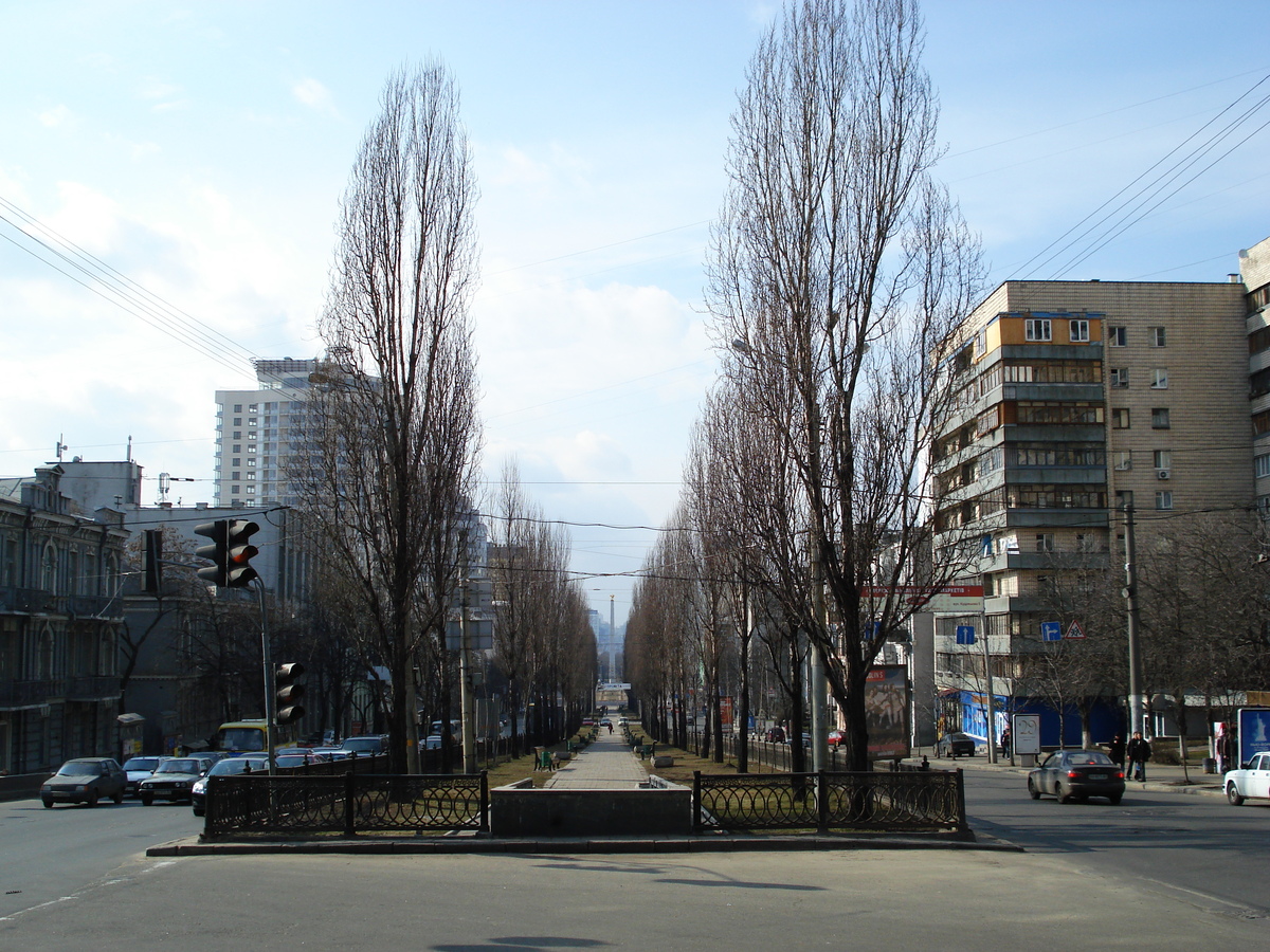 รูปถ่าย ยูเครน(Ukraine) เคียฟ(Kiev) เชฟเชนกา(Shevchenka) 2007-03 27
