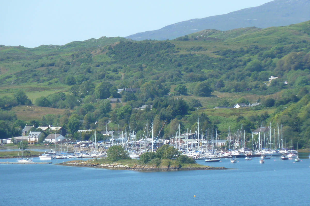 รูปถ่าย อังกฤษ(United Kingdom) สกอตแลนด์(Scotland) ทะเลสาบลอคลินนี(Loch Linnhe) 2011-07 0
