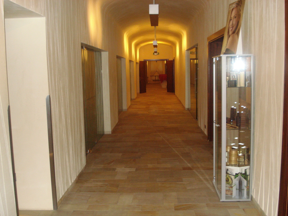 รูปถ่าย สาธารณรัฐเช็ก(Czech Republic) ปราก(Prague) โรงแรมคาร์โลที่ 4 บอสโกโล(Carlo IV Boscolo Hotel) 2007-07 18
