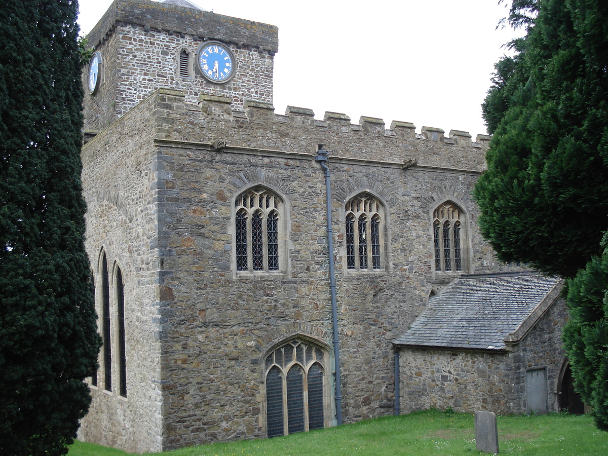 รูปถ่าย อังกฤษ(United Kingdom) ฮาร์เวอร์ฟอร์ดเวสท์(Haverfordwest) 2006-05 10