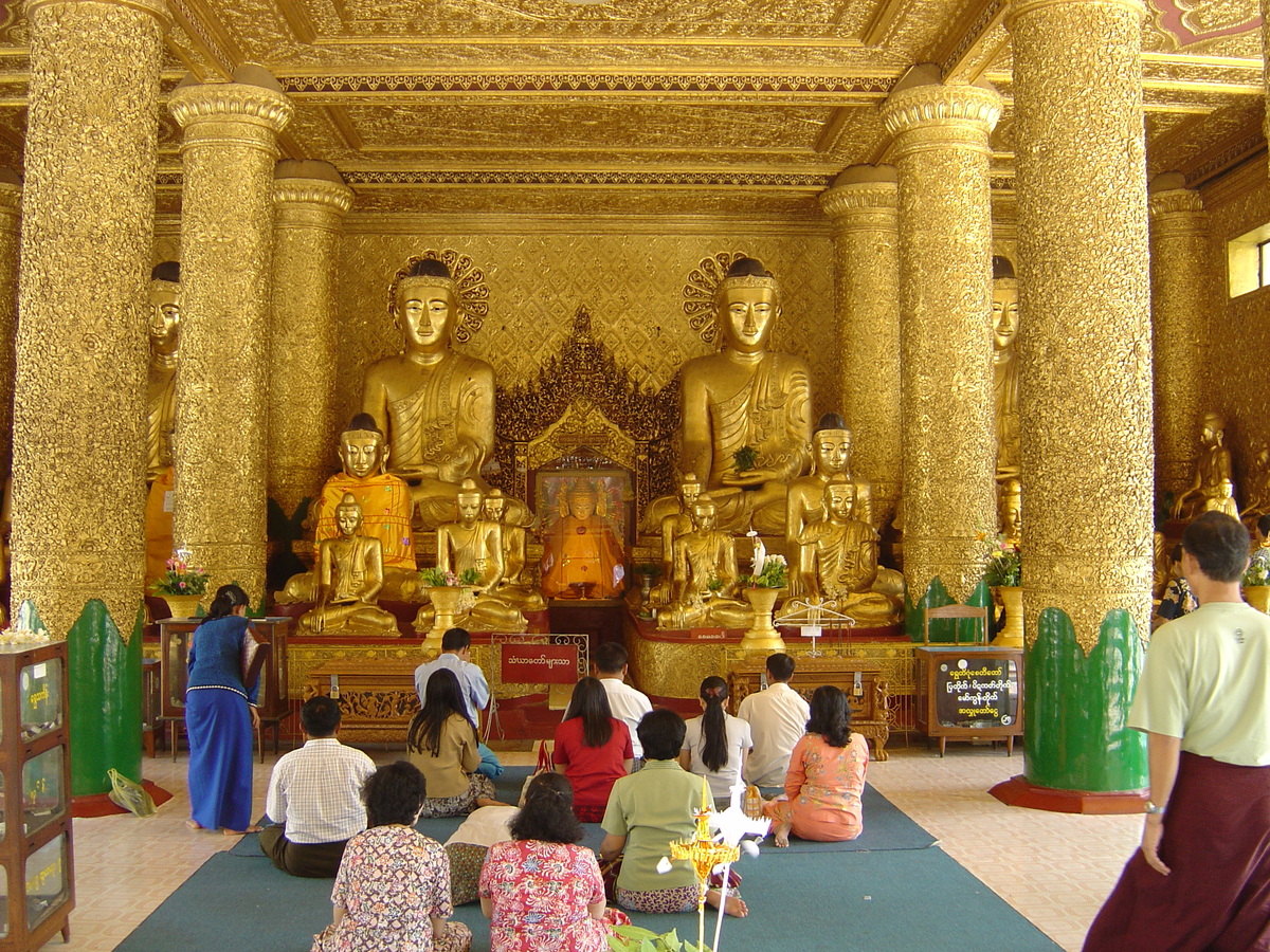 รูปถ่าย พม่า(Myanmar) ย่างกุ้ง(Yangon) พระมหาเจดีย์ชเวกากอง(Shwedagon Pagoda) 2005-01 34