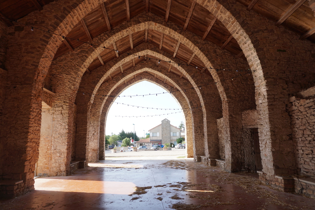 รูปถ่าย ฝรั่งเศส(France) ลากาวาเลอรี(La Cavalerie) 2017-08 0