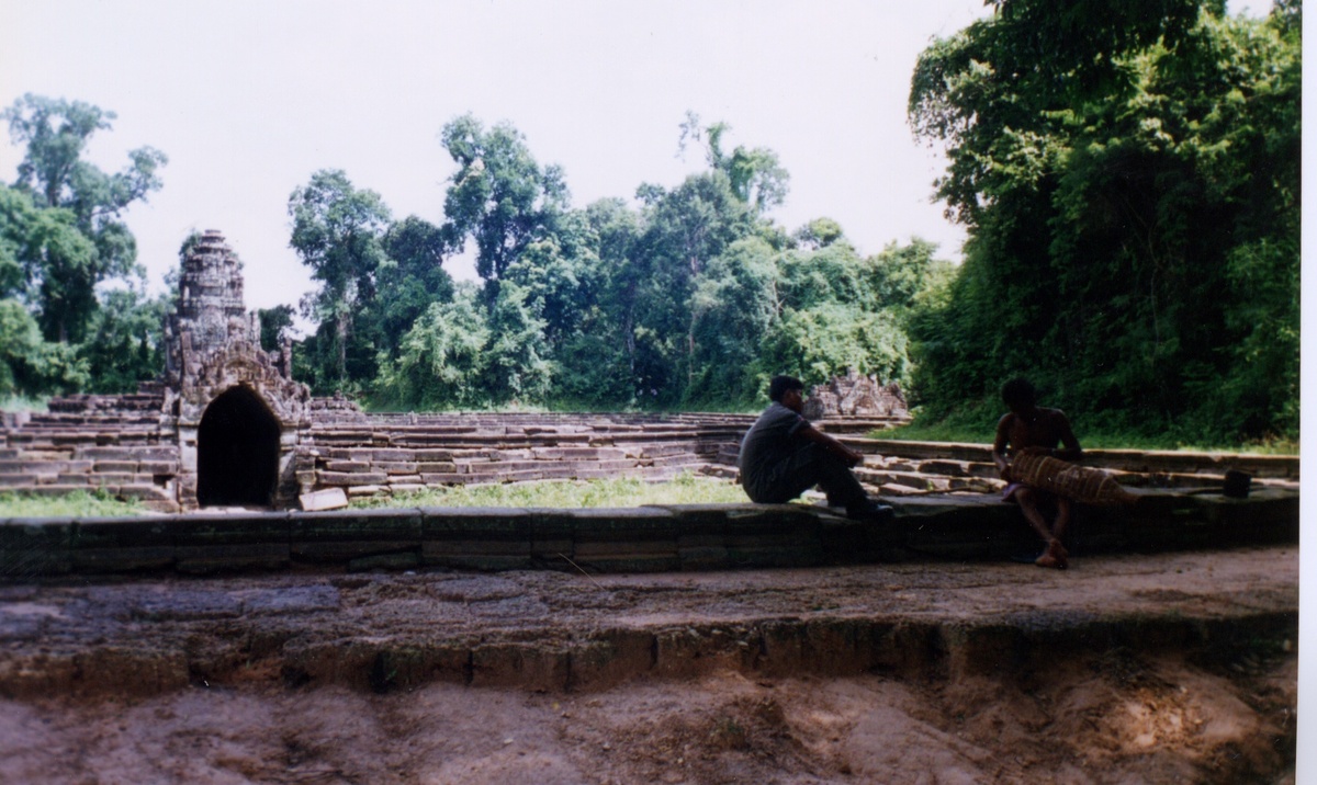 รูปถ่าย กัมพูชา(Cambodia) นครวัต(Angkor) 1996-06 15