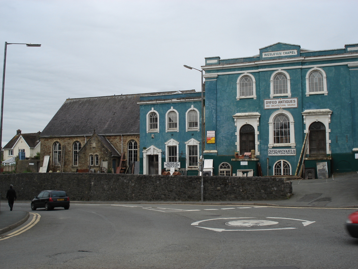 รูปถ่าย อังกฤษ(United Kingdom) ฮาร์เวอร์ฟอร์ดเวสท์(Haverfordwest) 2006-05 4