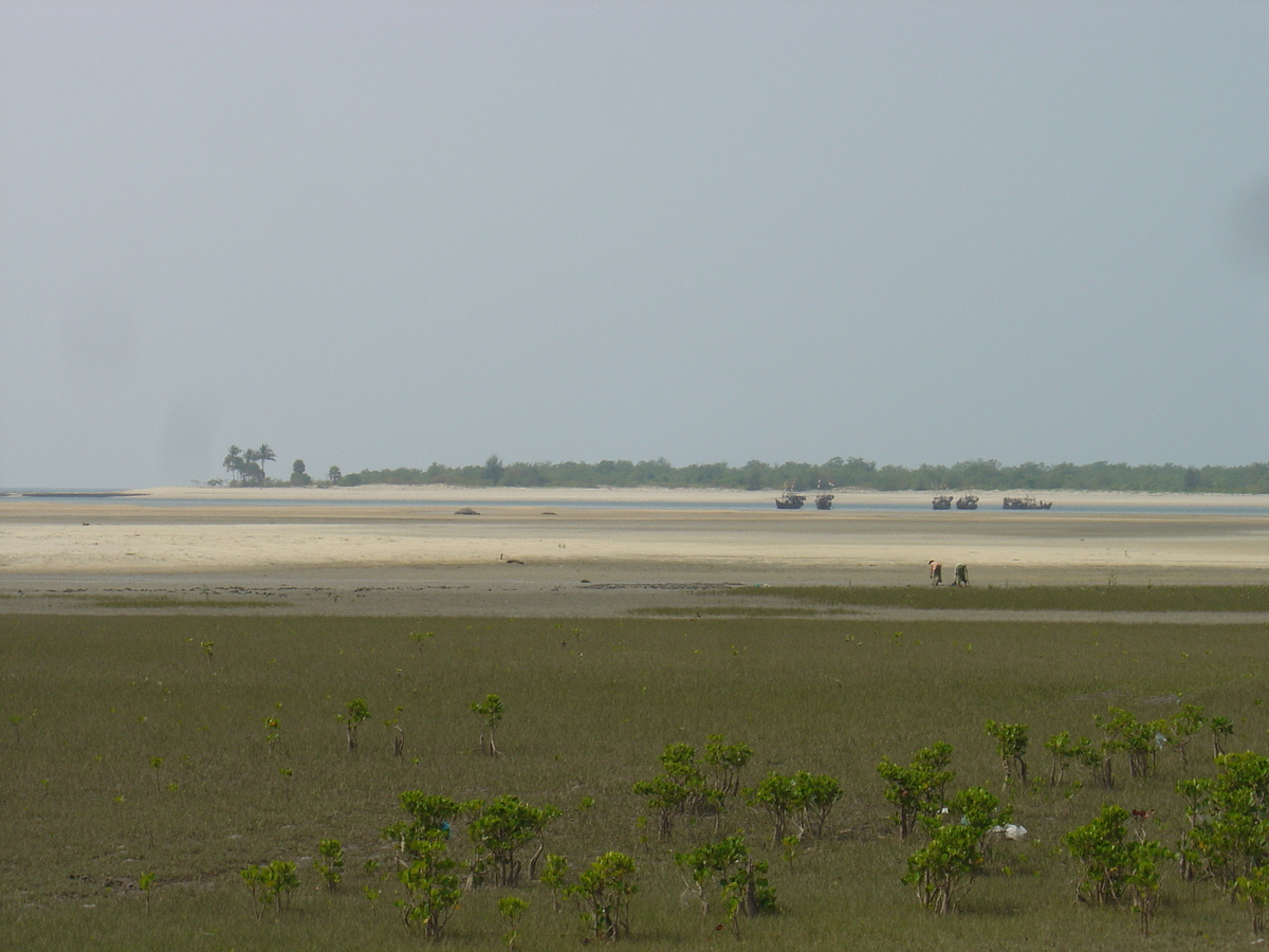 รูปถ่าย พม่า(Myanmar) หาดหม่องมะกันด้านเหนือ(Maungmagan North) 2005-01 67