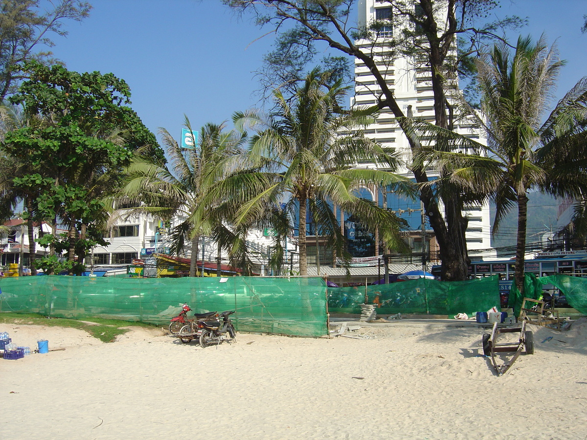 รูปถ่าย ไทย(Thailand) ภูเก็ต(Phuket) ป่าตอง(Patong) หาดทราย(Beach) 2005-12 48