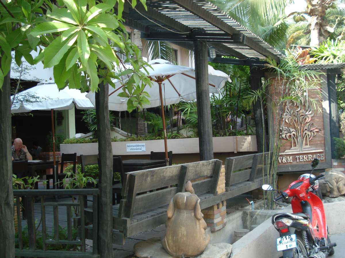 รูปถ่าย ไทย(Thailand) พัทยา(Pattaya) ซอยบัวขาว(Soi Boakhao) 2008-01 101