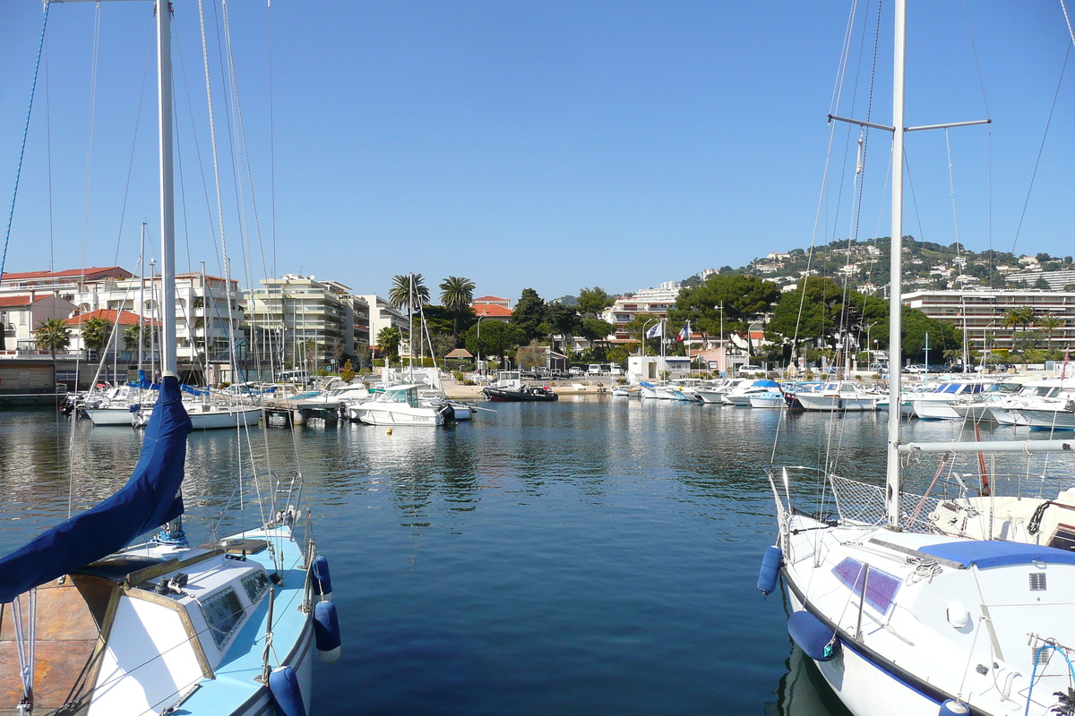 รูปถ่าย ฝรั่งเศส(France) คานส์(Cannes) หาดกาซาแญร์(Plage Gazagnaire) 2008-03 88